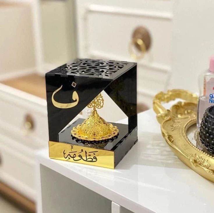 Elegant Arabic Calligraphy Lanterns – A Blend of Art and Tradition